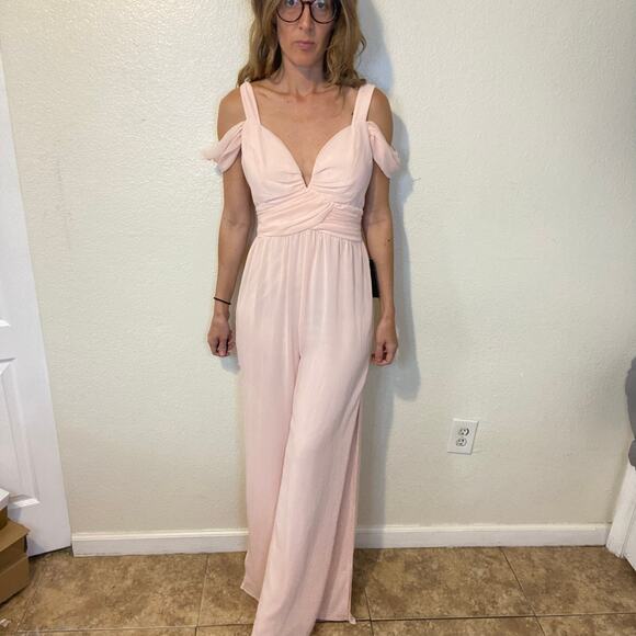Venus Light Pastel Pink Formal Jumpsuit Side Slits Size 4 NWT - Picture 6 of 10